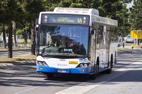 sydney coaches and buses.